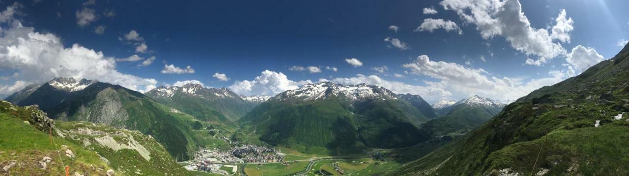 Sust Lodge Am Gotthard Госпенталь Екстер'єр фото